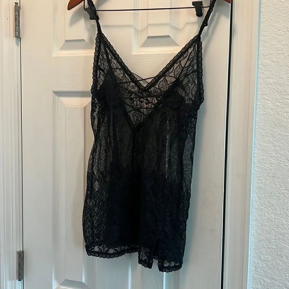 Victoria Secret NEW Lace Lingerie - NWOT Black Size Medium